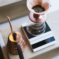 Felicita Parallel Coffee Scales - White