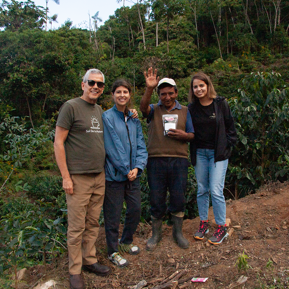 Martin Chirino and the Sol De La Mañana team. Copacabana, Caranavi, Yungas, Bolivia | Hasbean.co.uk